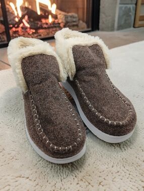 New Womens Warm Soft Lined Slippers House Shoes Booties